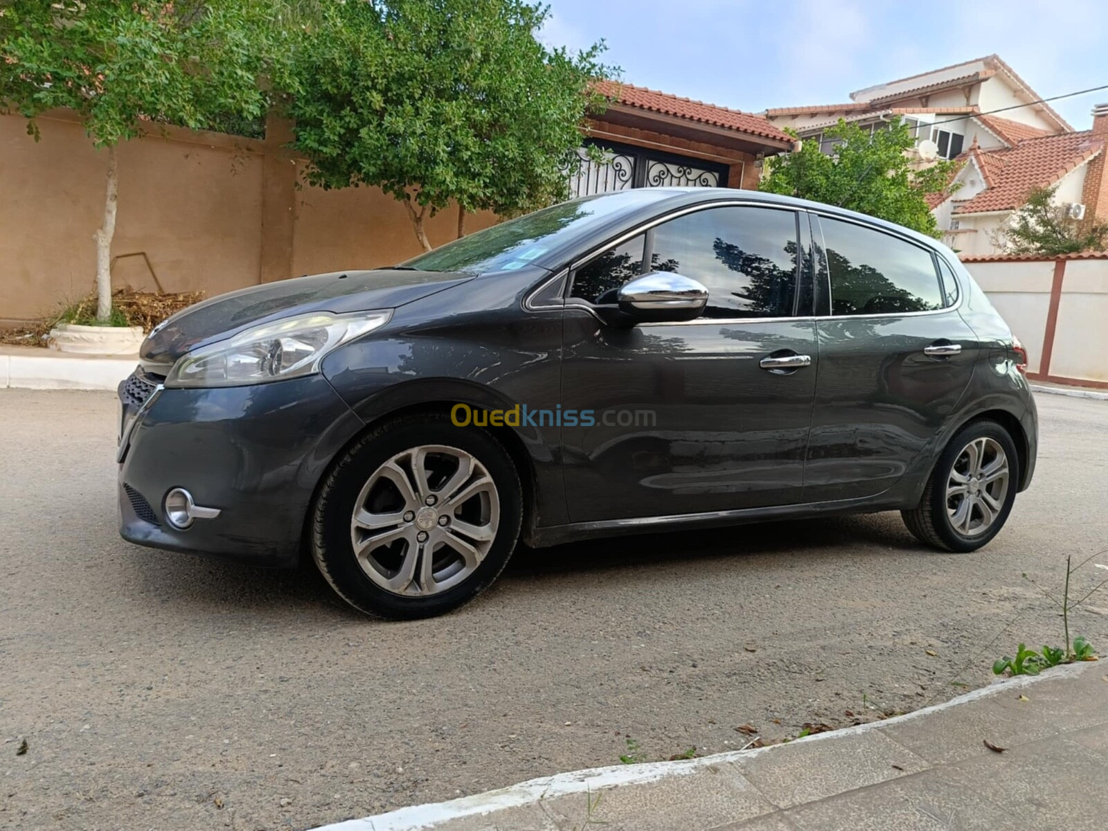 Peugeot 208 2013 Allure