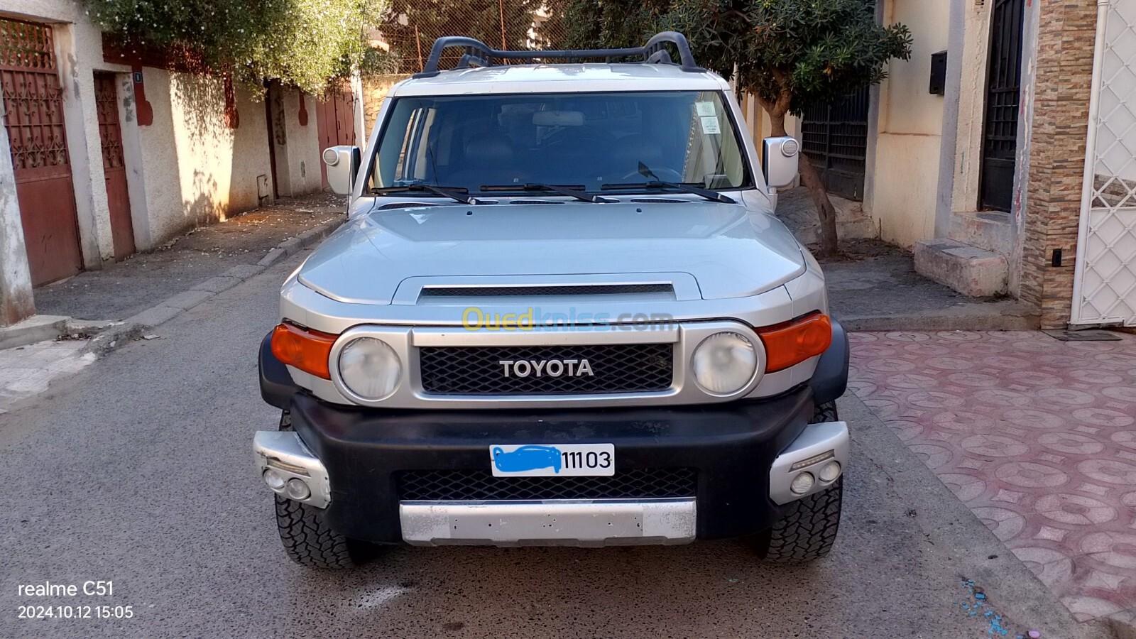 Toyota fj cruiser 2011 