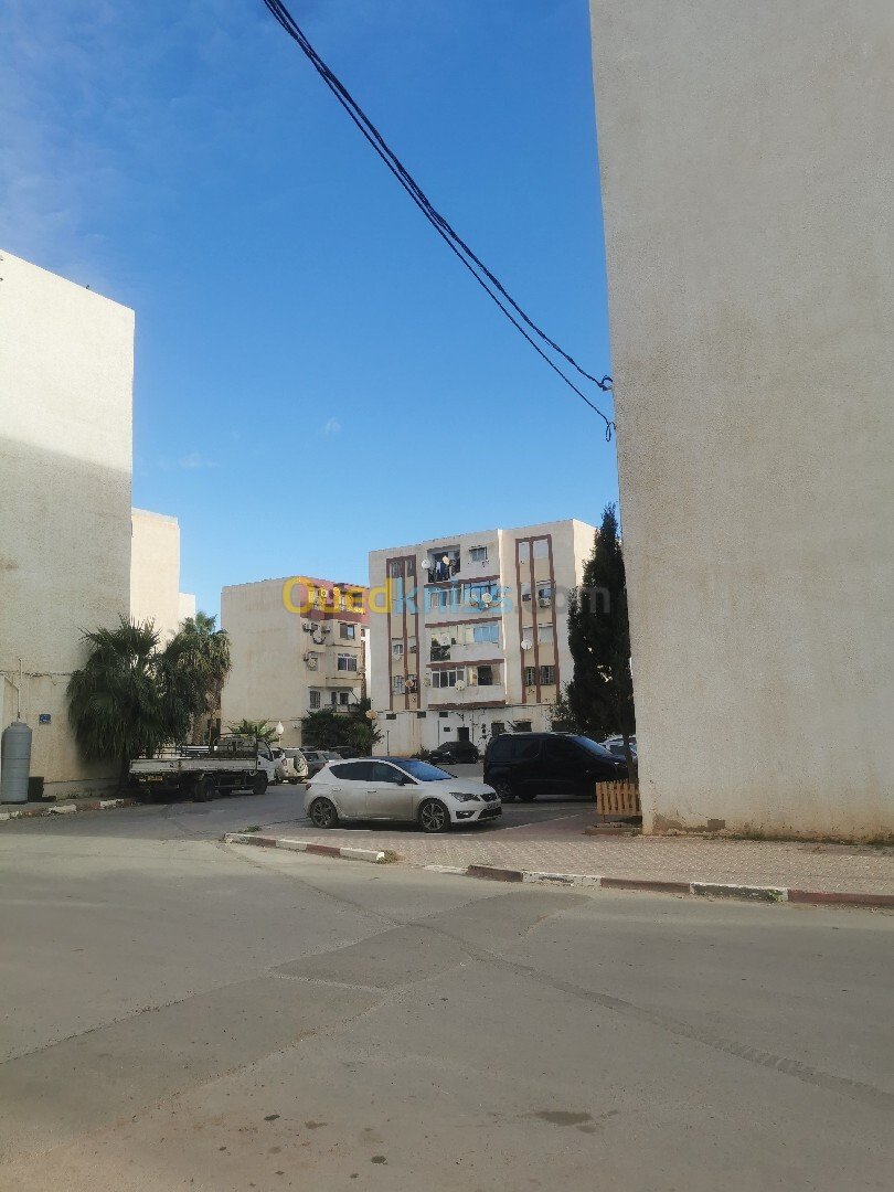 Location Appartement F3 Alger Ain benian