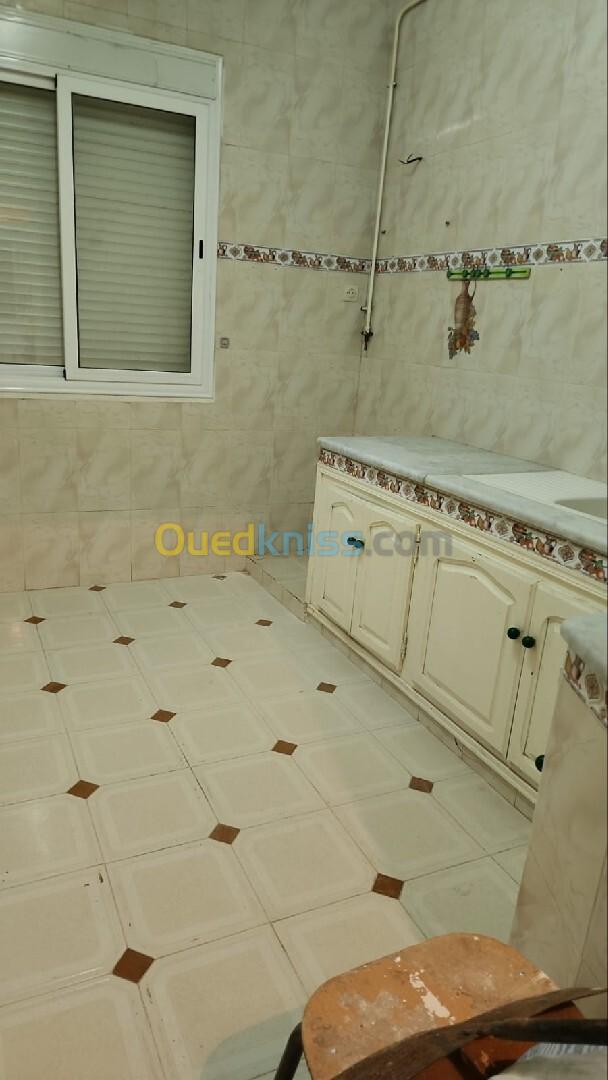 Location Appartement F2 Alger Staoueli