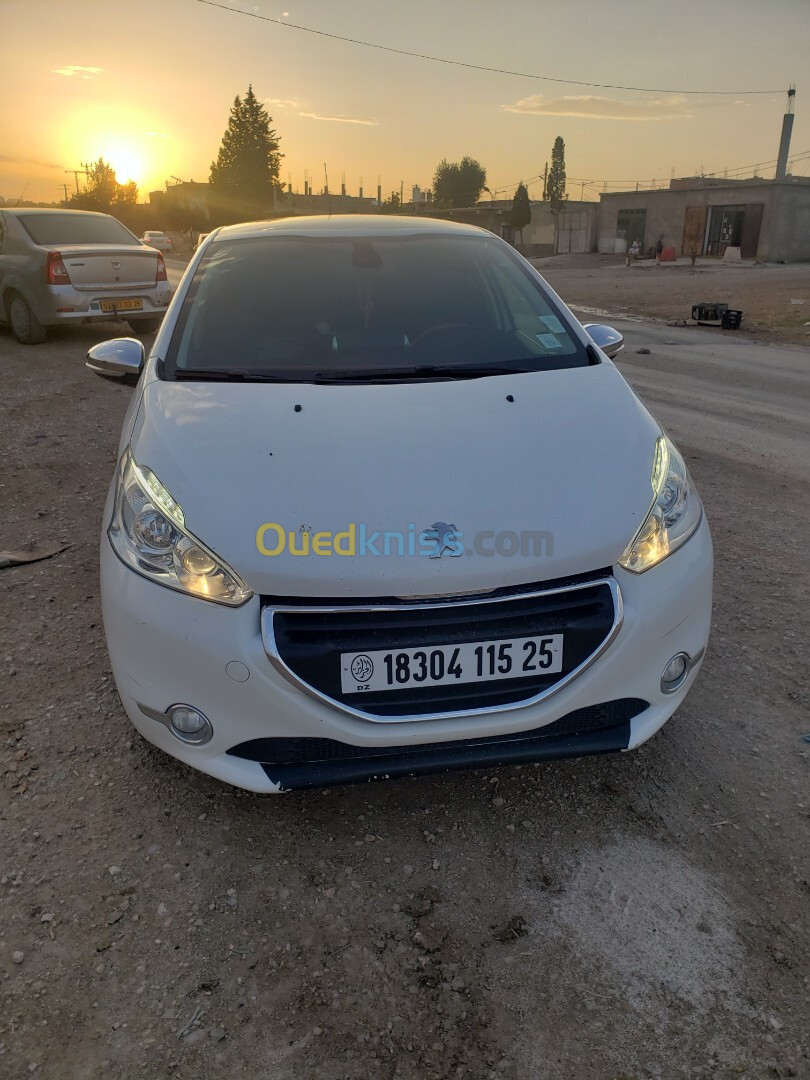 Peugeot 208 2015 Allure