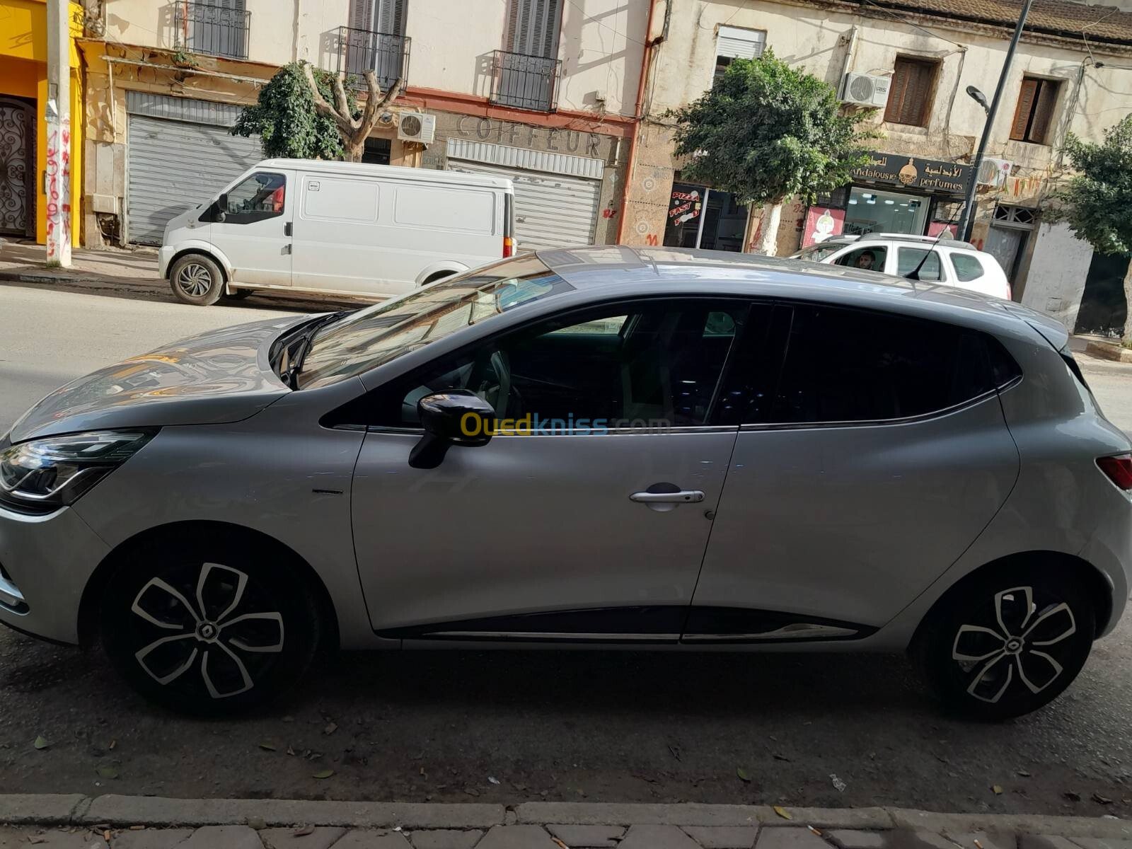 Renault Clio 4 2019 Limited 2