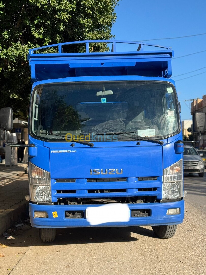 Isuzu Isuzu 2014