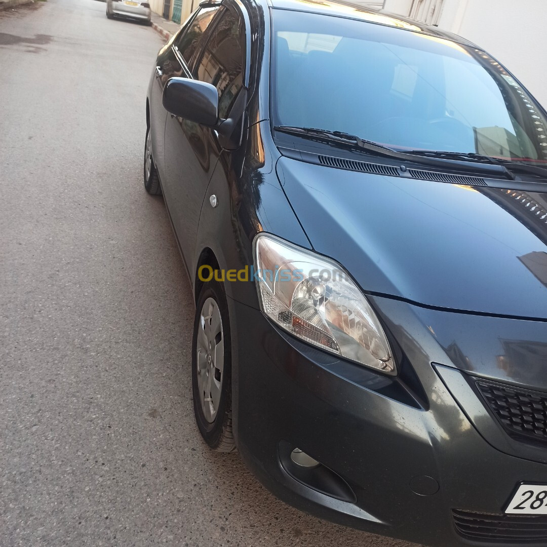 Toyota Yaris Sedan 2013 Select