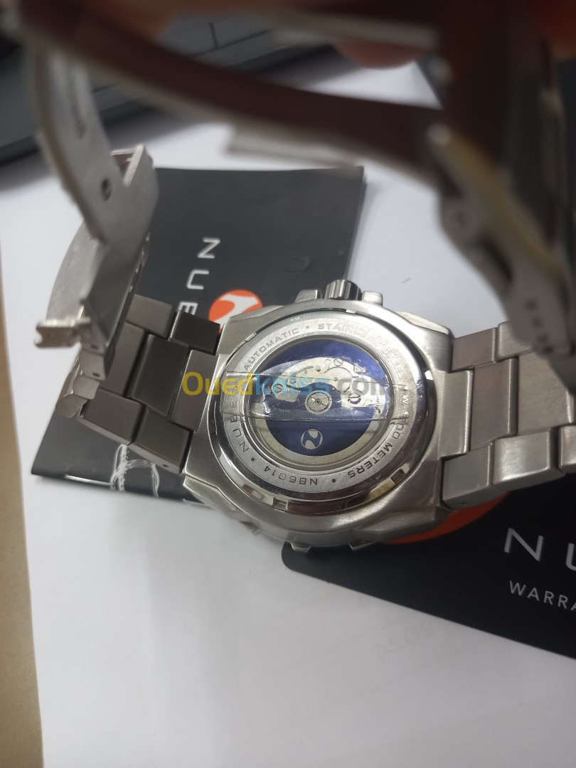 montre original NUBEO