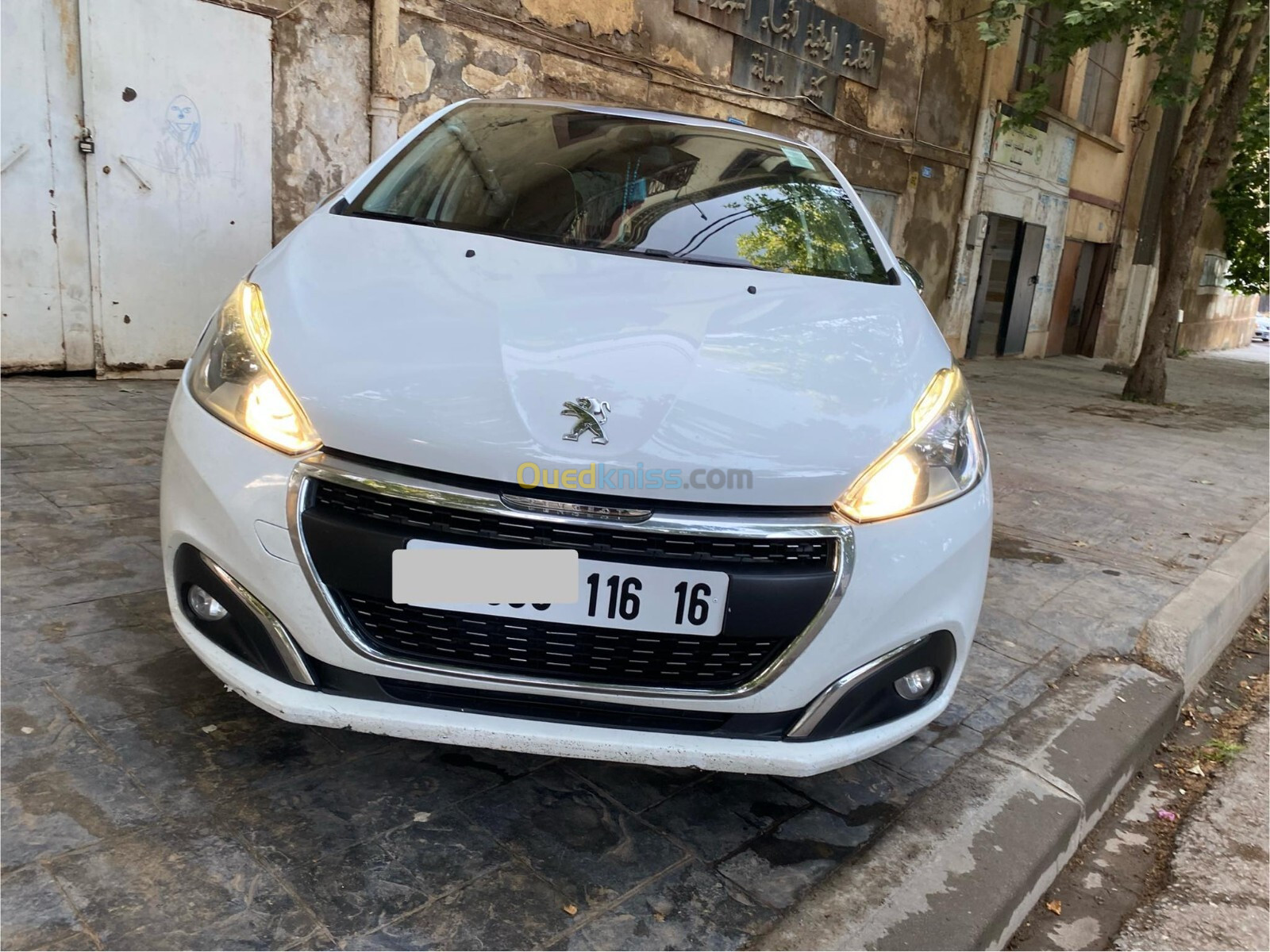 Peugeot 208 2016 Allure Facelift