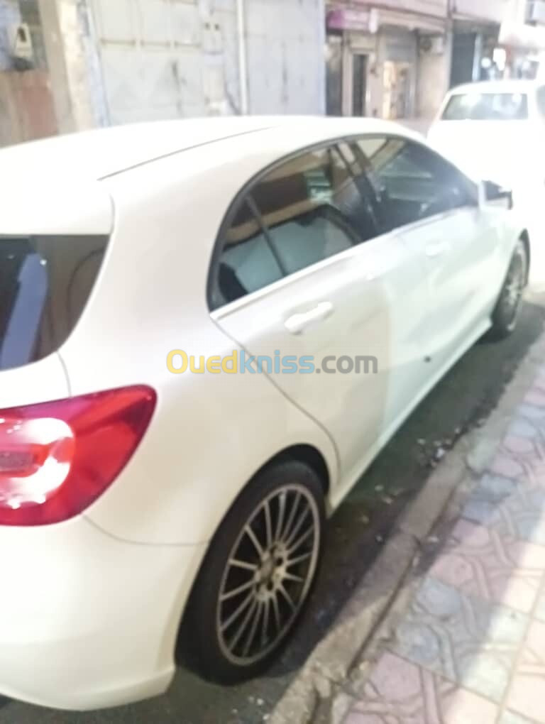 Mercedes Classe A 2013 180  Sport +