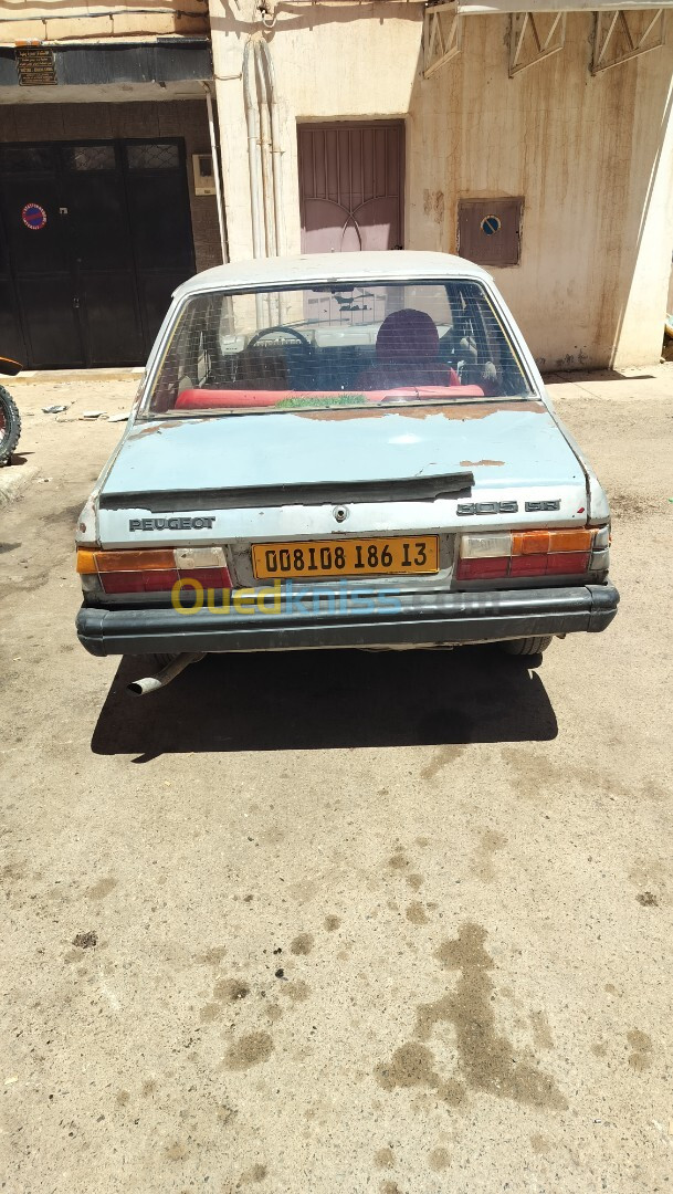 Peugeot 305 1986 