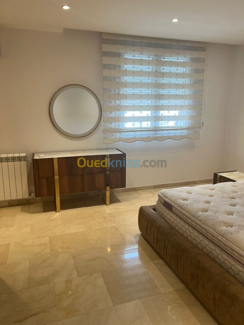 Location Appartement F4 Alger Hydra