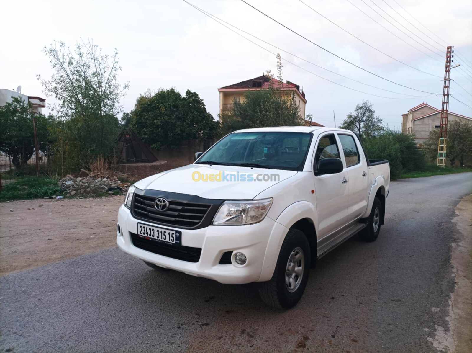 Toyota Hilux 2015 LEGEND DC 4x4 Pack Luxe