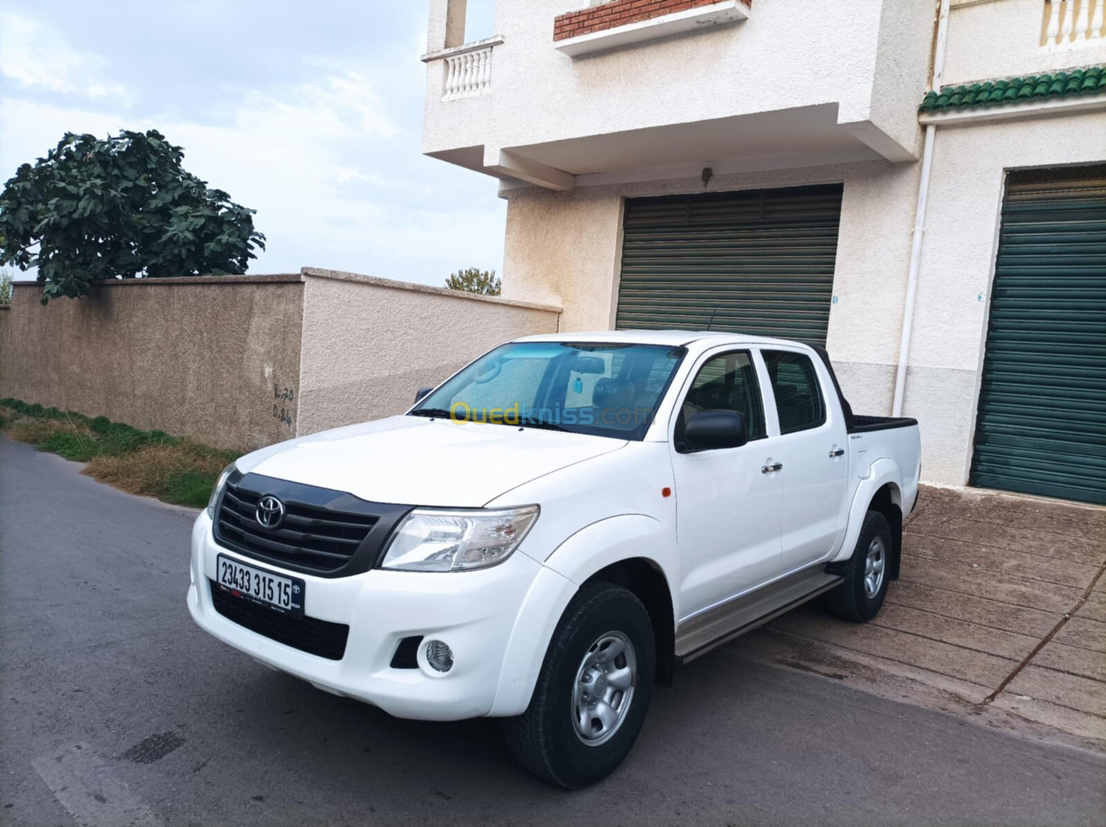 Toyota Hilux 2015 LEGEND DC 4x4 Pack Luxe