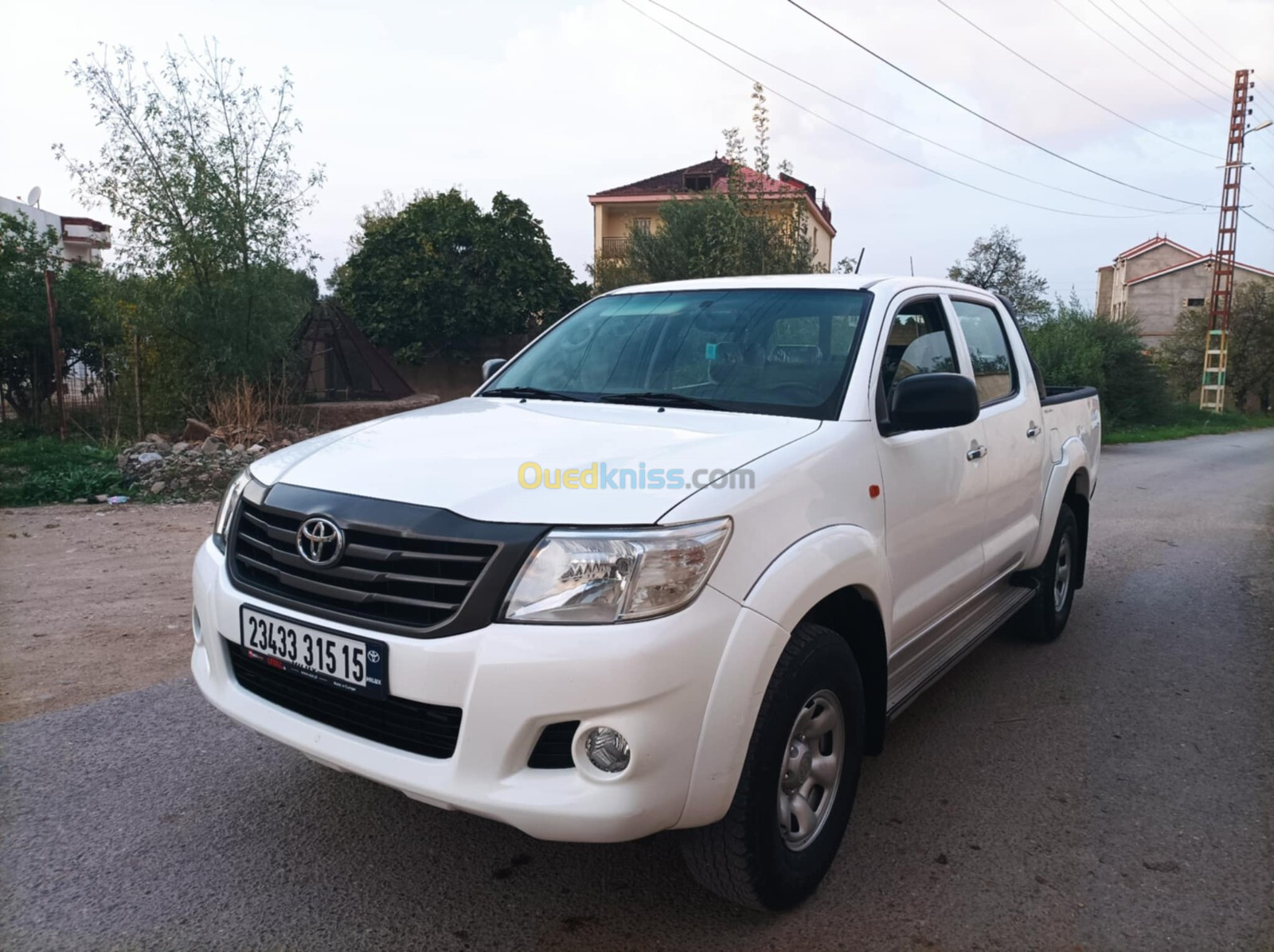 Toyota Hilux 2015 LEGEND DC 4x4 Pack Luxe