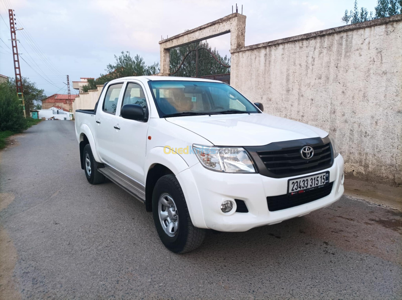 Toyota Hilux 2015 LEGEND DC 4x4 Pack Luxe