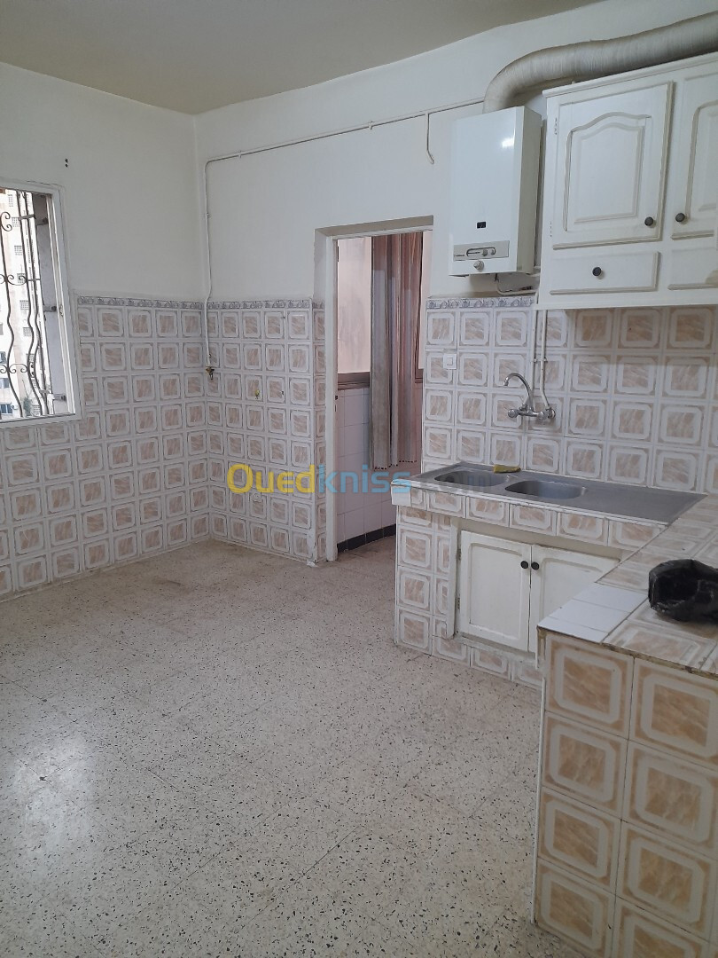 Location Appartement F4 Blida Ouled yaich