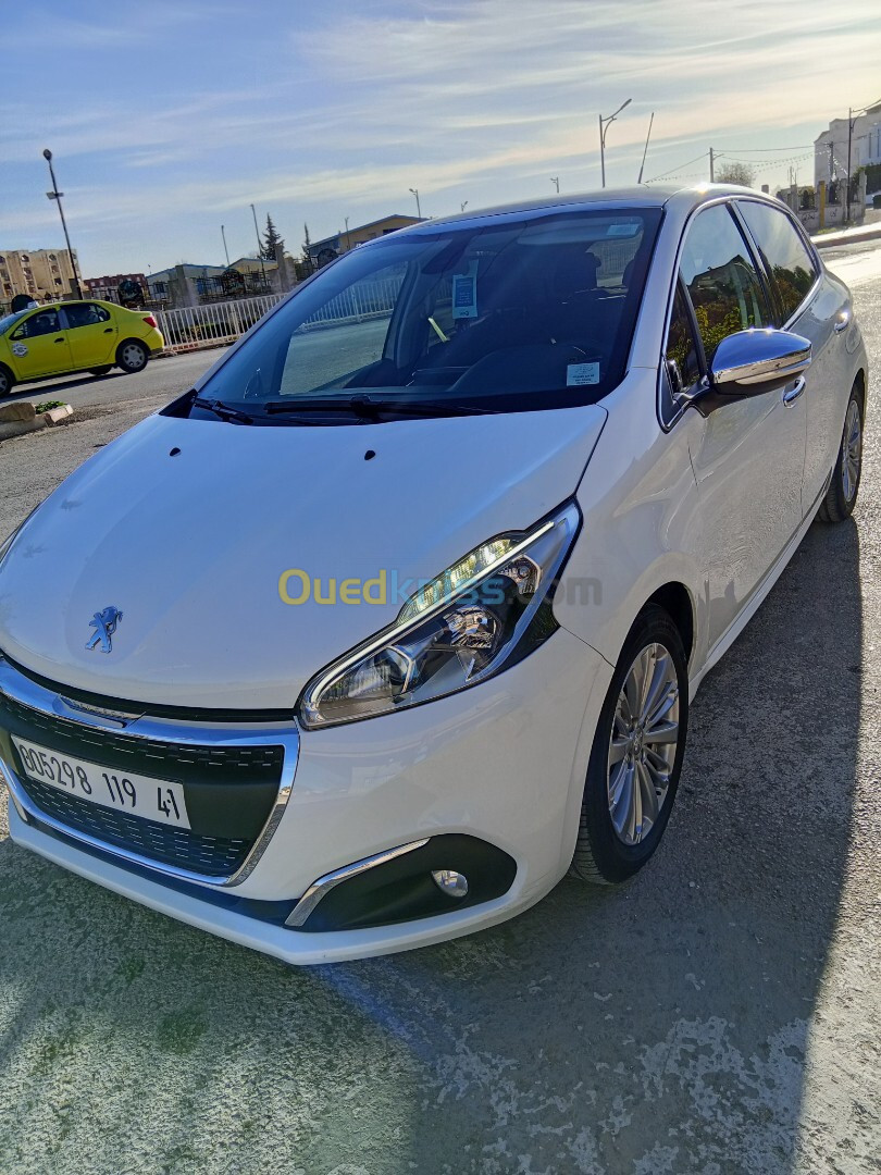 Peugeot 208 2019 Allure Facelift