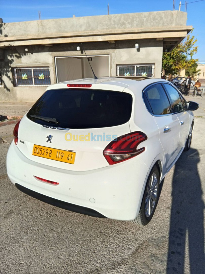 Peugeot 208 2019 Allure Facelift