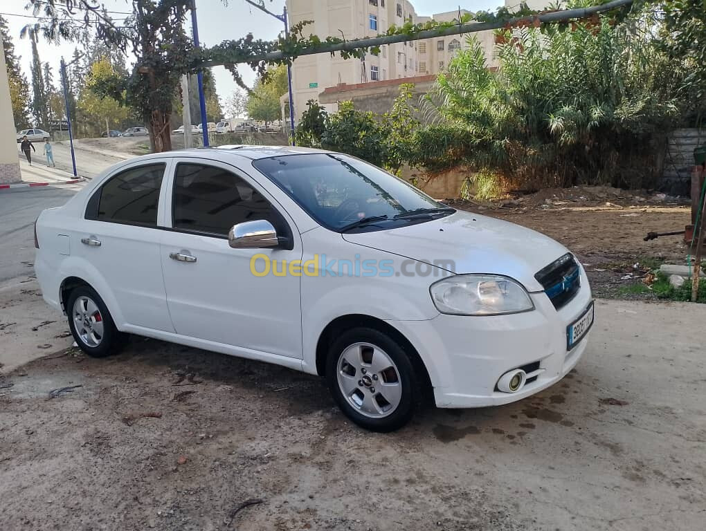 Chevrolet Aveo 4 portes 2012 LT plus