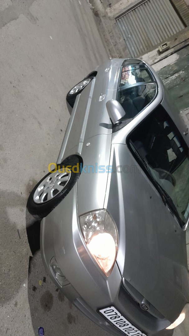 Kia Rio 5 portes 2002 Style