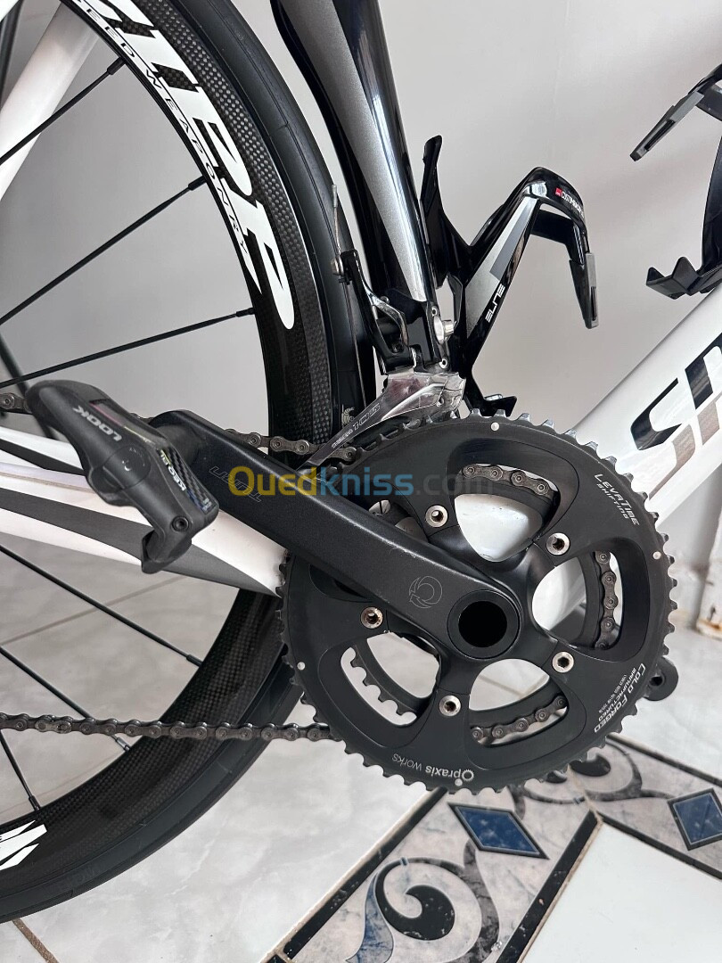 Vélo course  SPECIALIZED VENGE