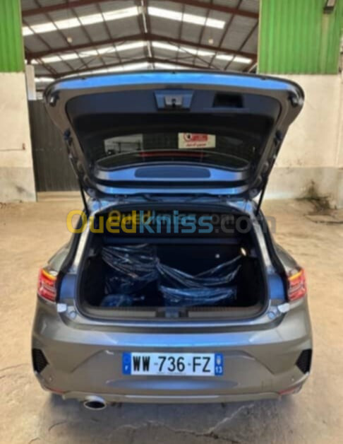 Renault Clio 5 2024 Alpin