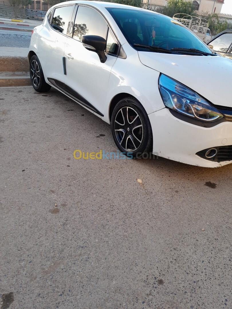 Renault Clio 4 2015 Limited