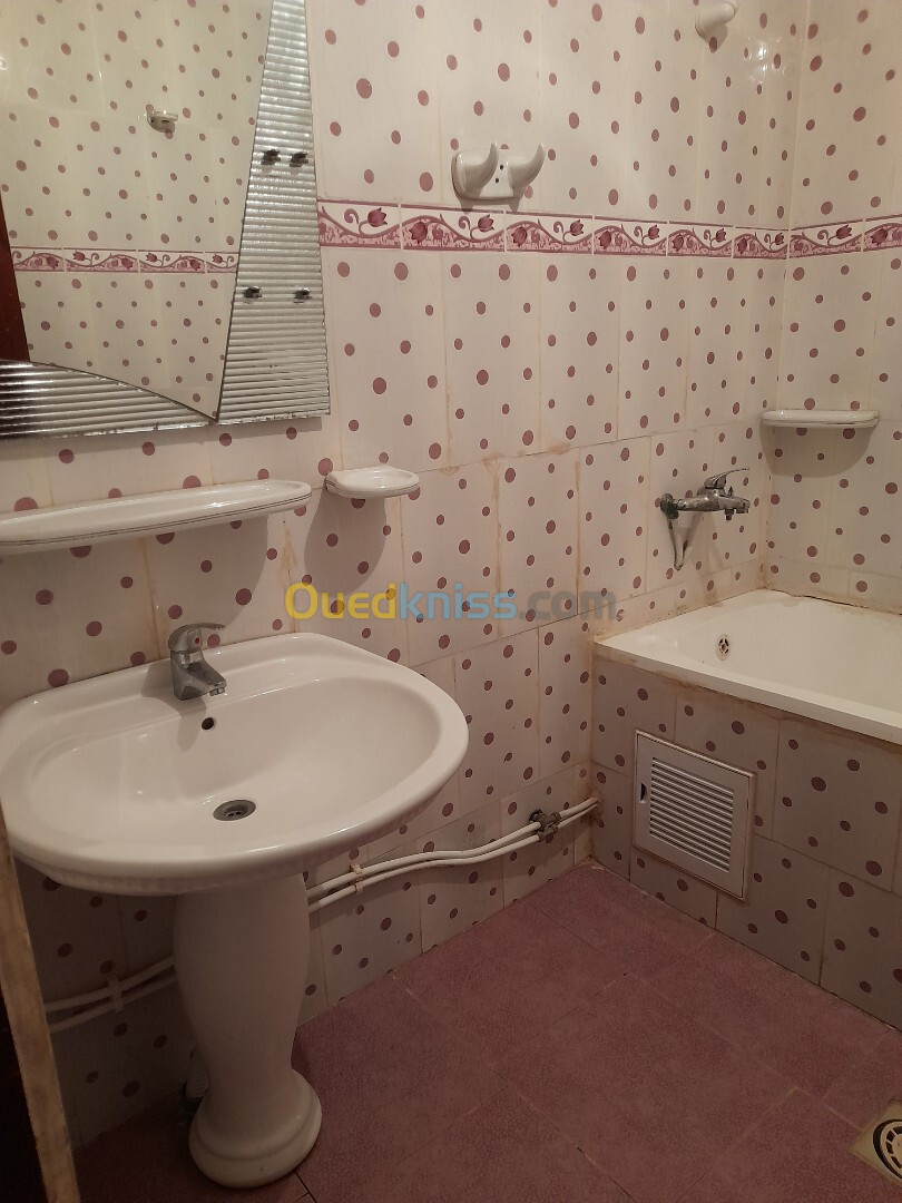 Location Niveau De Villa F4 Sidi Bel Abbès Sidi bel abbes