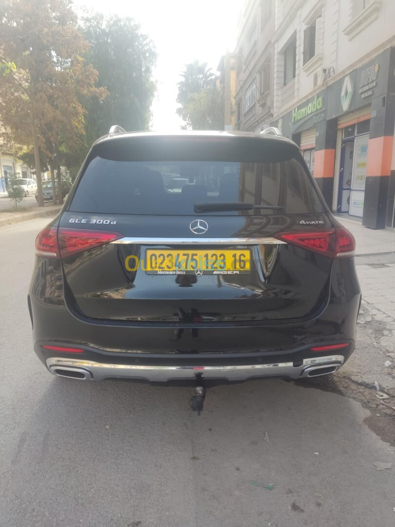 Mercedes GLE 300d 2023 7place