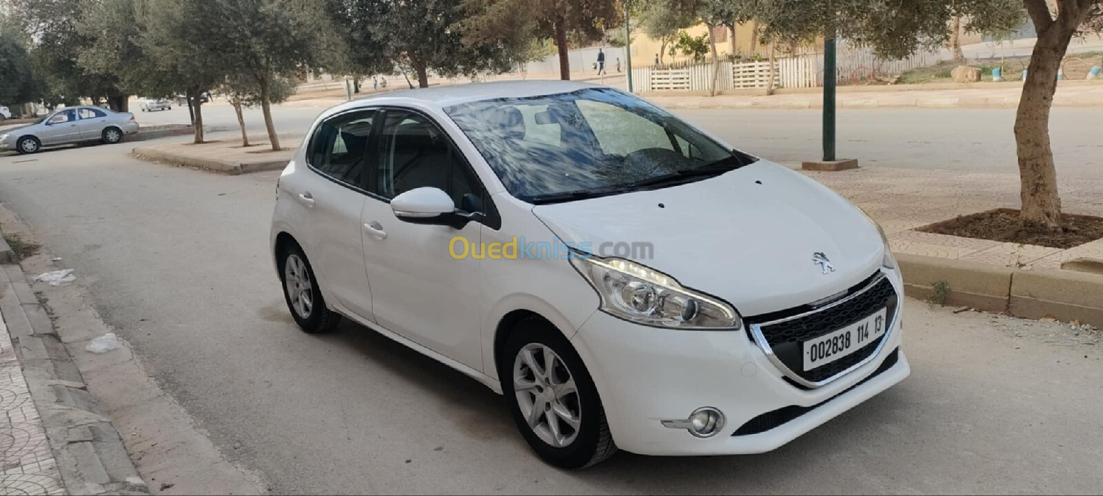 Peugeot 208 2014 Fennec