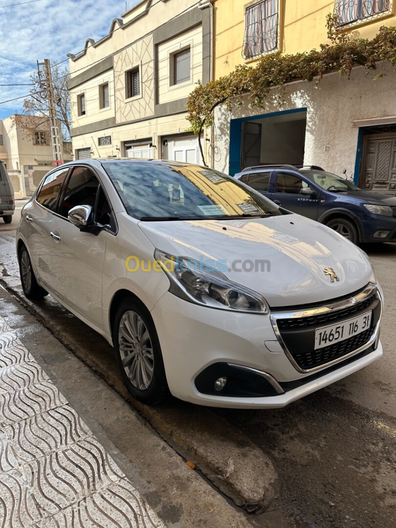 Peugeot 208 2016 Allure Facelift