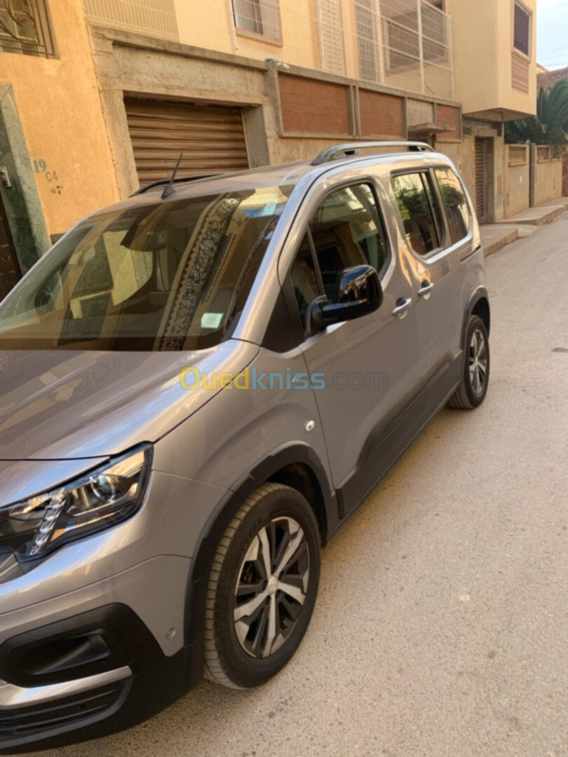 Peugeot Rifter 2023 Jdida