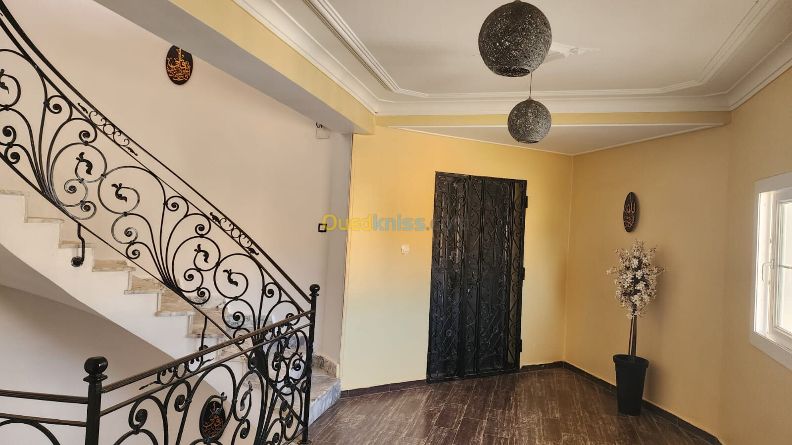 Location Niveau De Villa F4 Alger Birkhadem