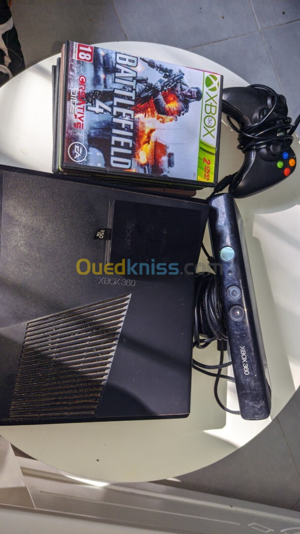 Xbox 360 slim 