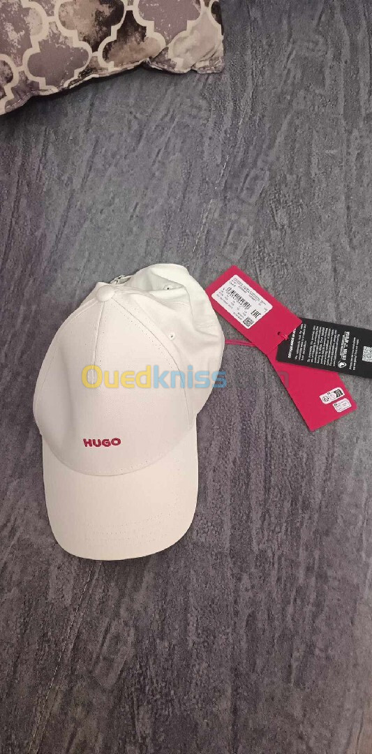 Je vends des casquettes Hugo Boss original