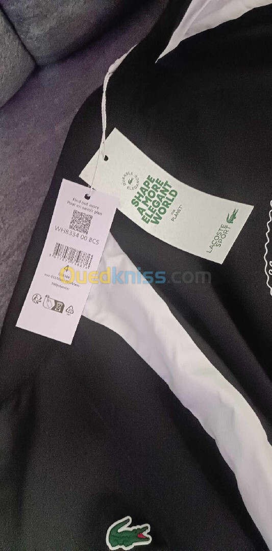 Je vends survêtement Lacoste original