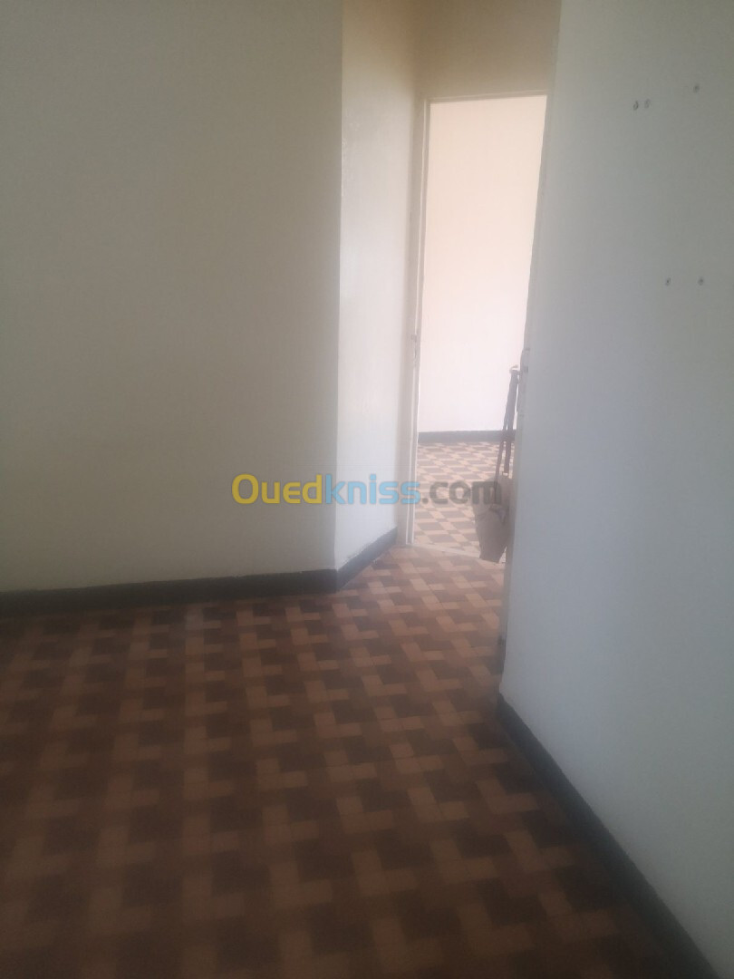 Vente Appartement F2 Alger Belouizdad