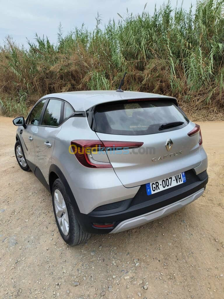 Renault Captur 2023 