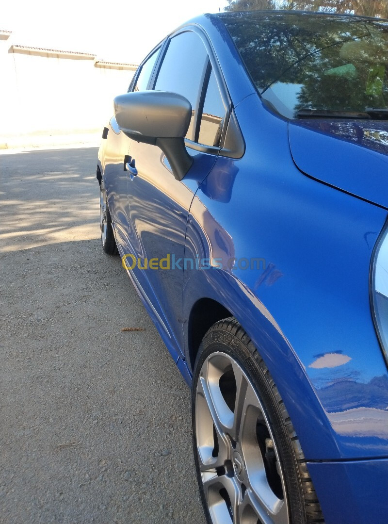 Renault Clio 4 2019 GT Line +