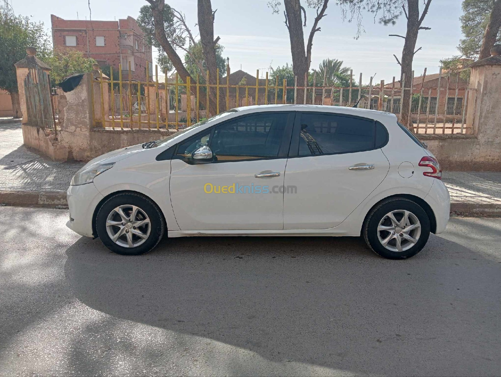 Peugeot 208 2014 208