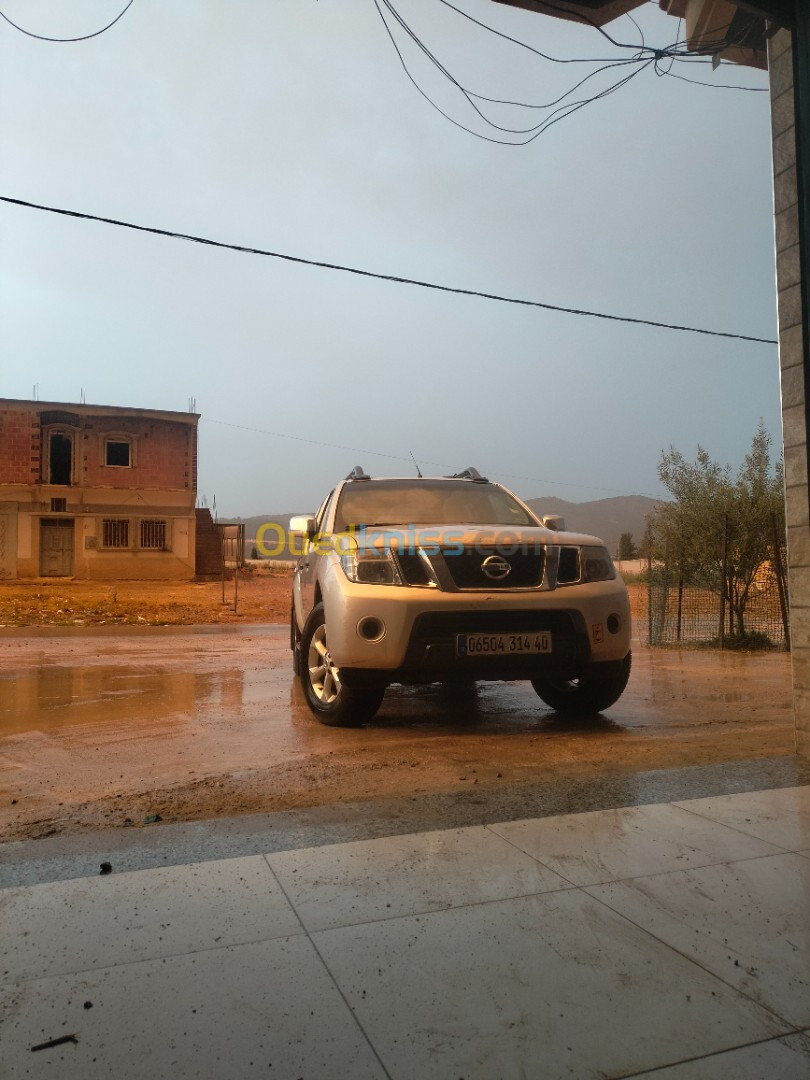 Nissan Navara 2014 Elegance 4x4