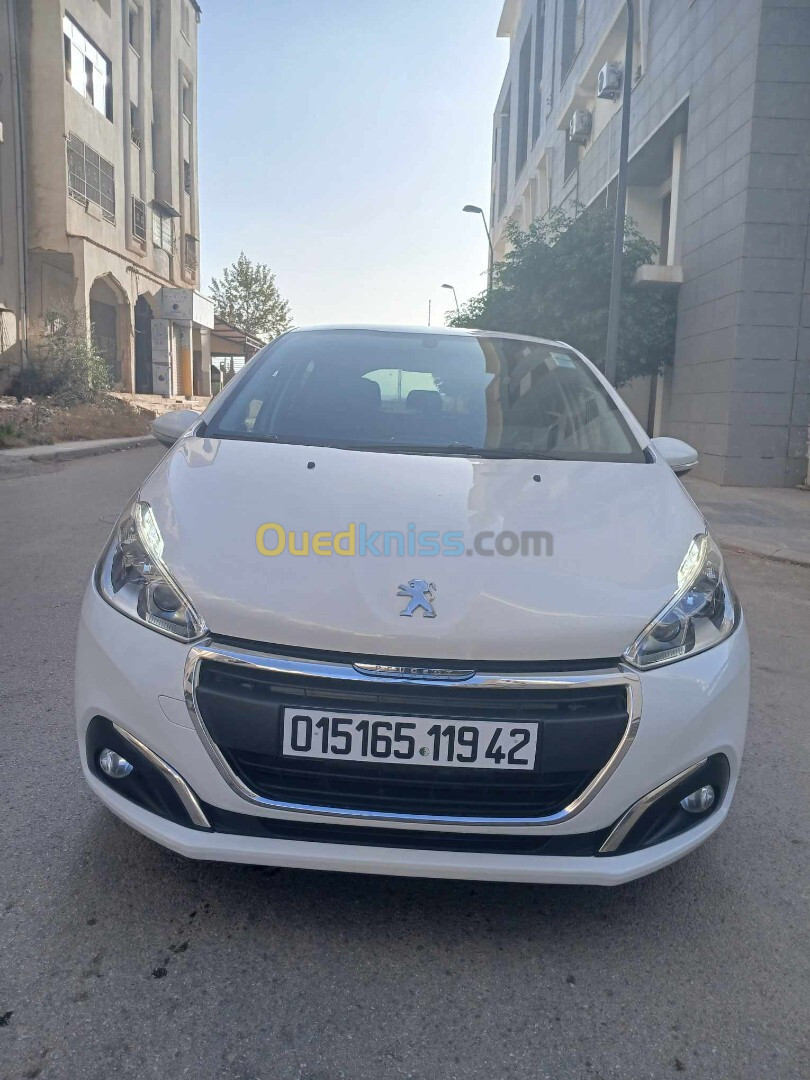 Peugeot 208 2019 HDI