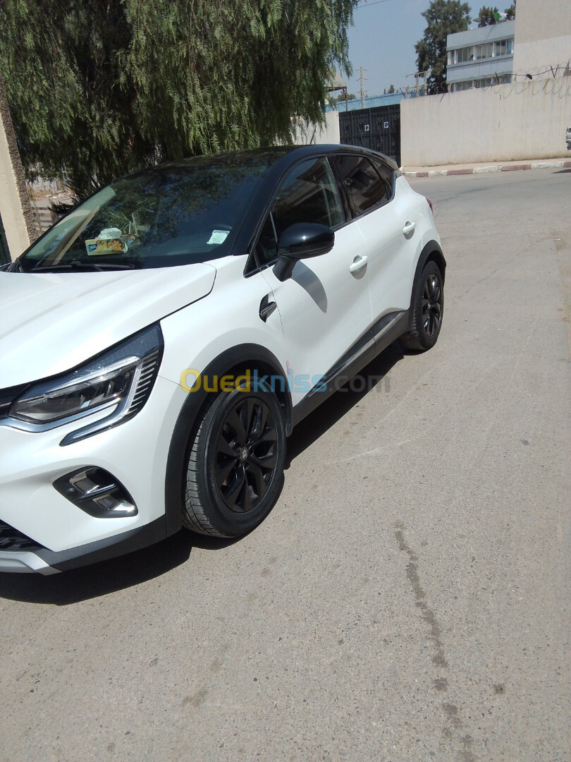 Renault Captur 2021 intense