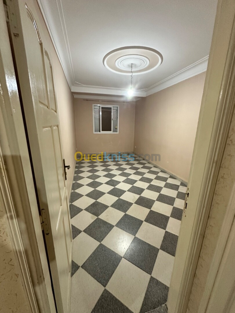 Location Niveau De Villa F3 Alger Rouiba