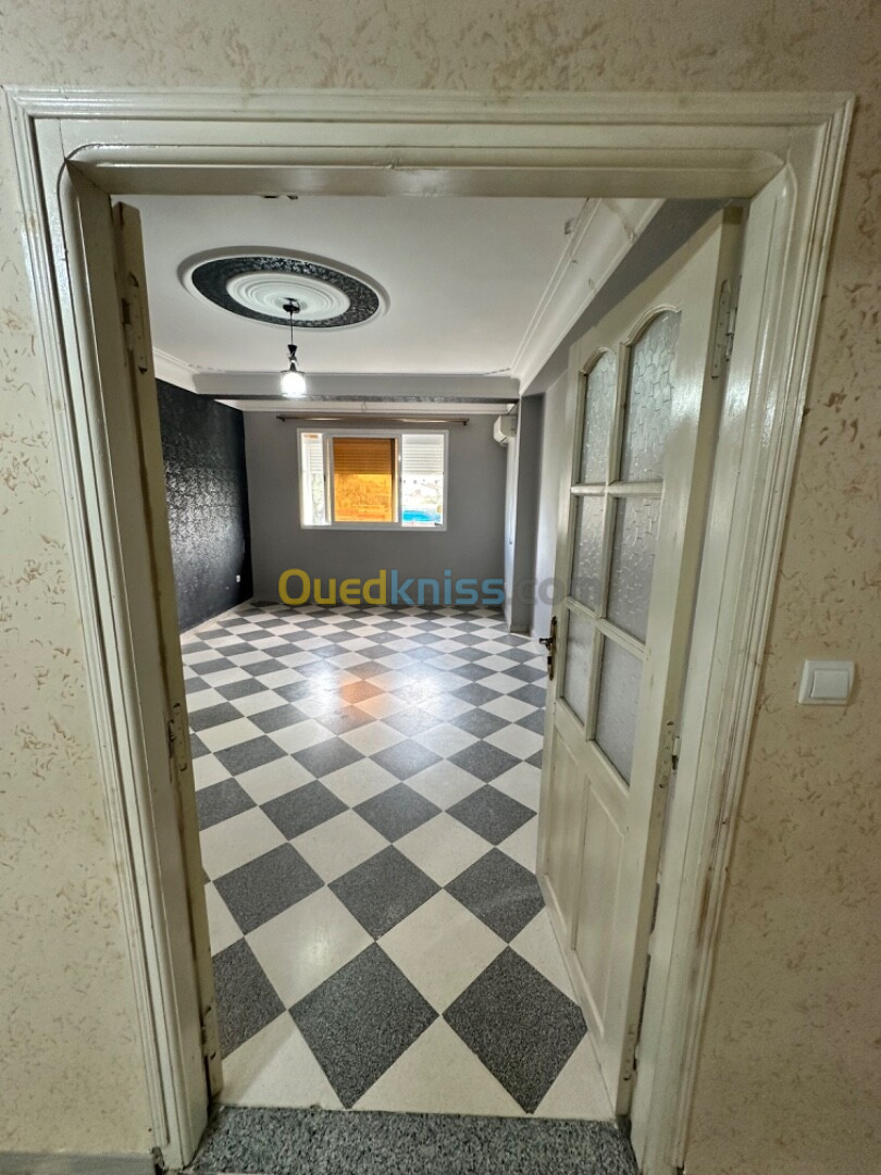 Location Niveau De Villa F3 Alger Rouiba