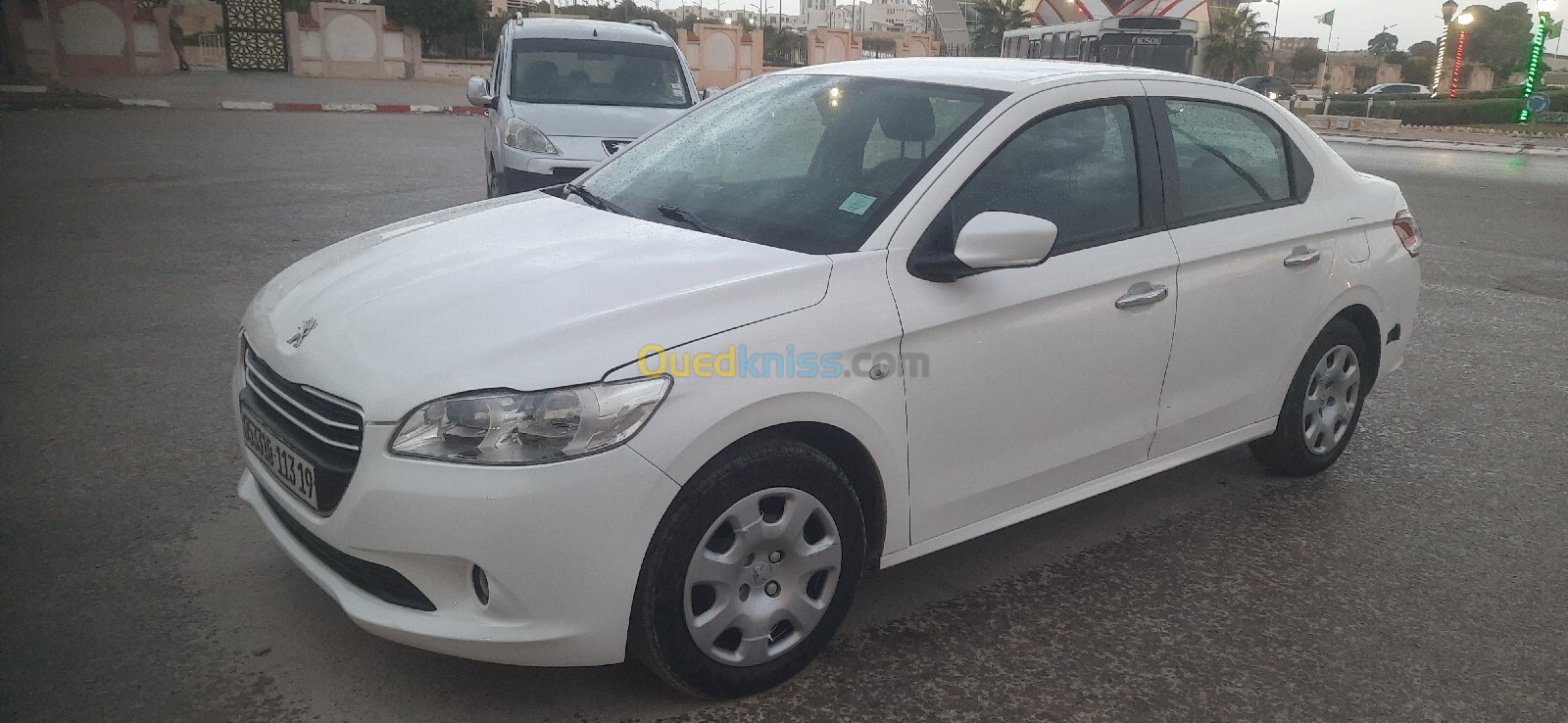 Peugeot 301 2013 Active