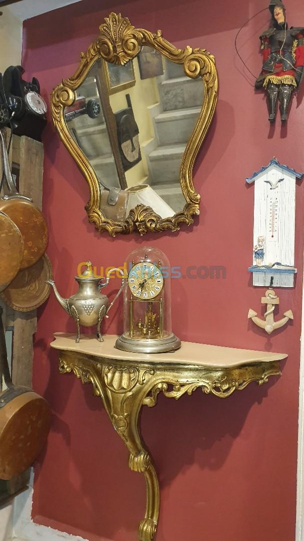 Console murale suspendu en bois style Louis XV finition feuille d'or