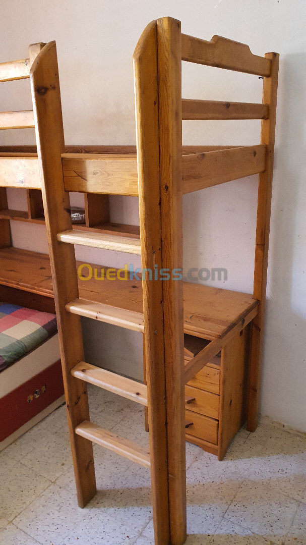 Lit mezzanine avec bureau et caisson 3 tiroirs style scandinave + étagère 