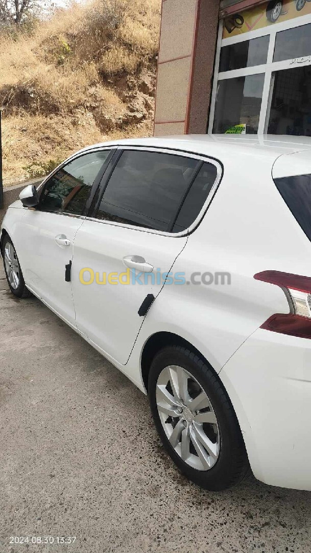 Peugeot 308 2015 Allure