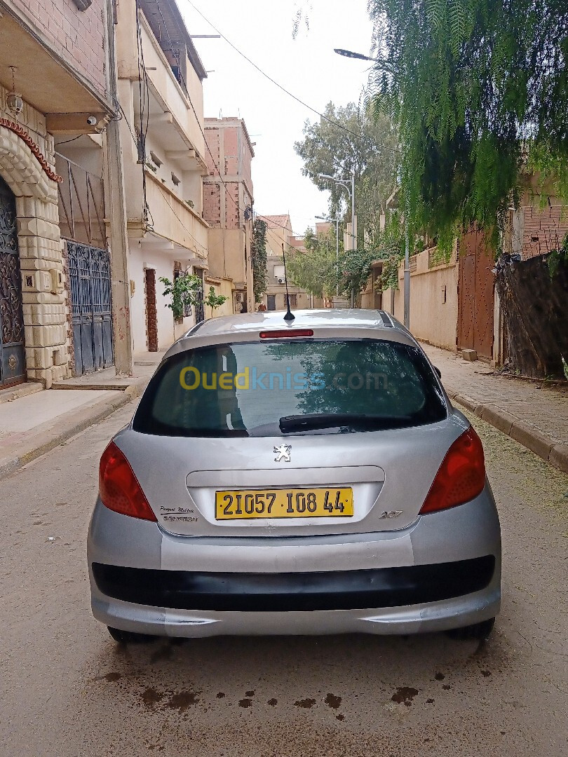 Peugeot 207 2008 207