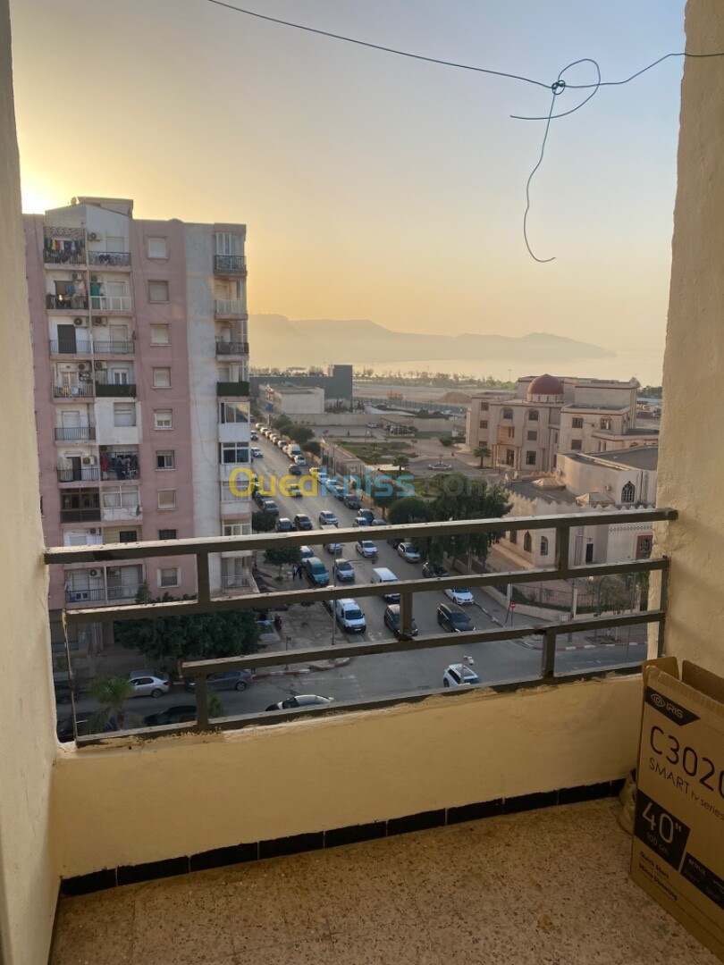 Location Appartement F4 Oran Oran