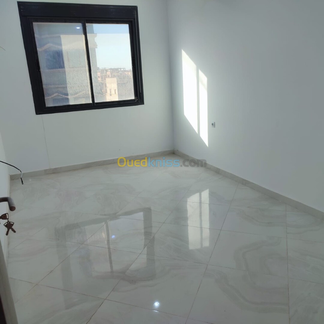 Vente Appartement F3 Oran Ain el turck